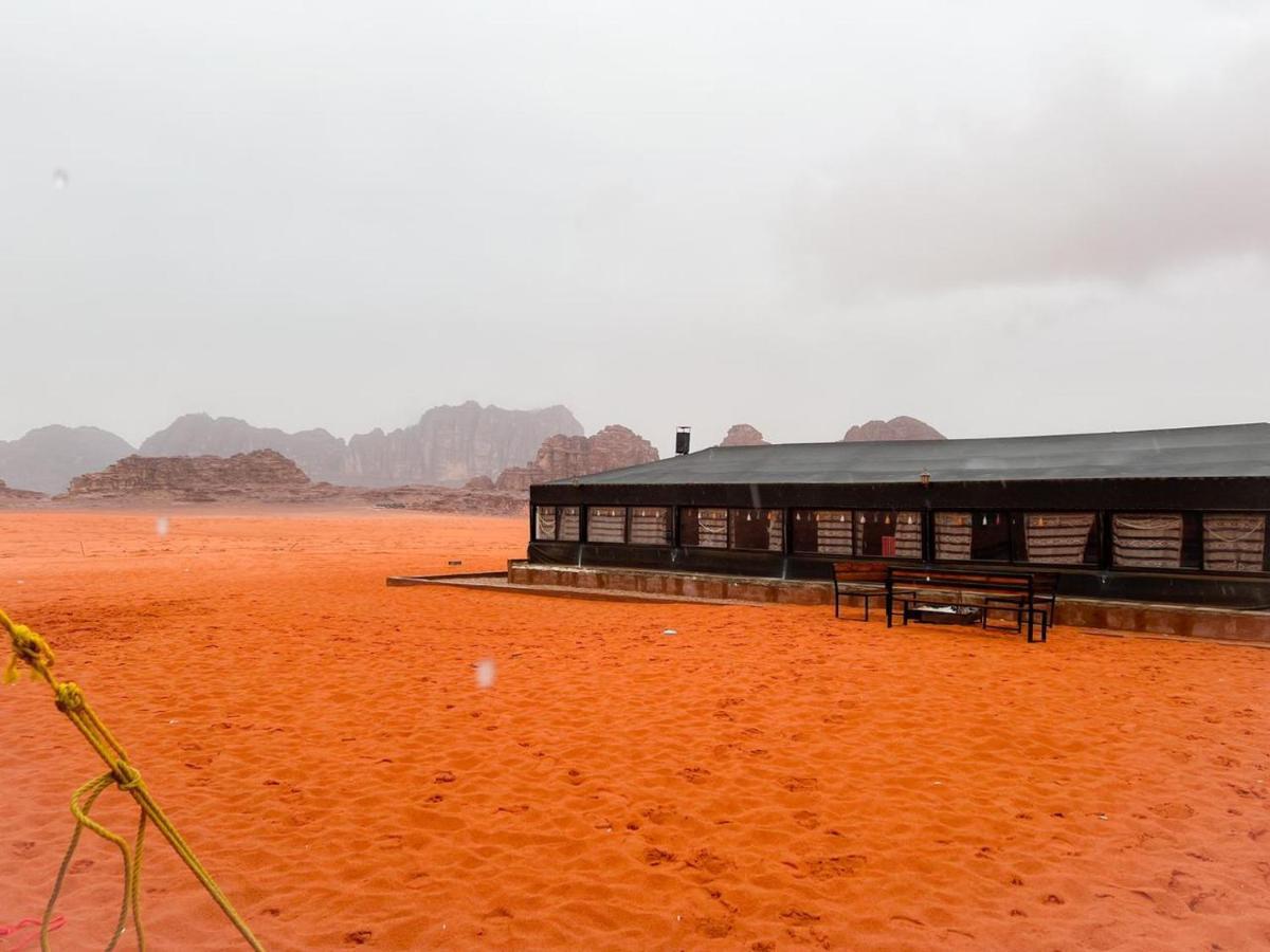 Hotel Bedouin Adventure & Tours Wadi Rum Exterior foto